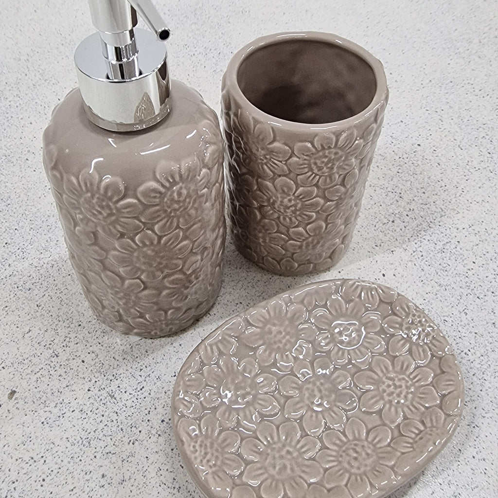 Set Bagno in Ceramica