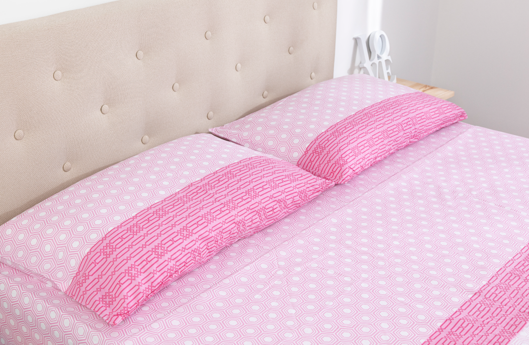 Arredo casa primaverile, tra tessuti freschi e fantasie floreali.