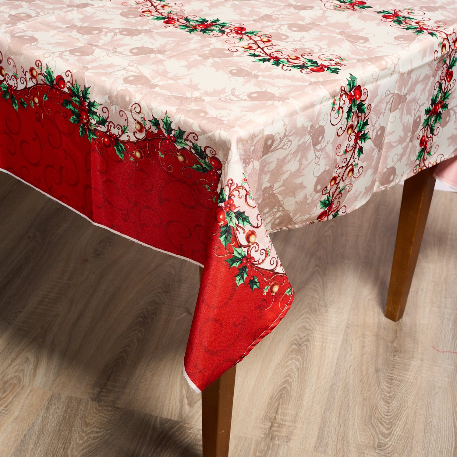 Tovaglia Antimacchia Natalizia x12 Galbissima Agrifoglio