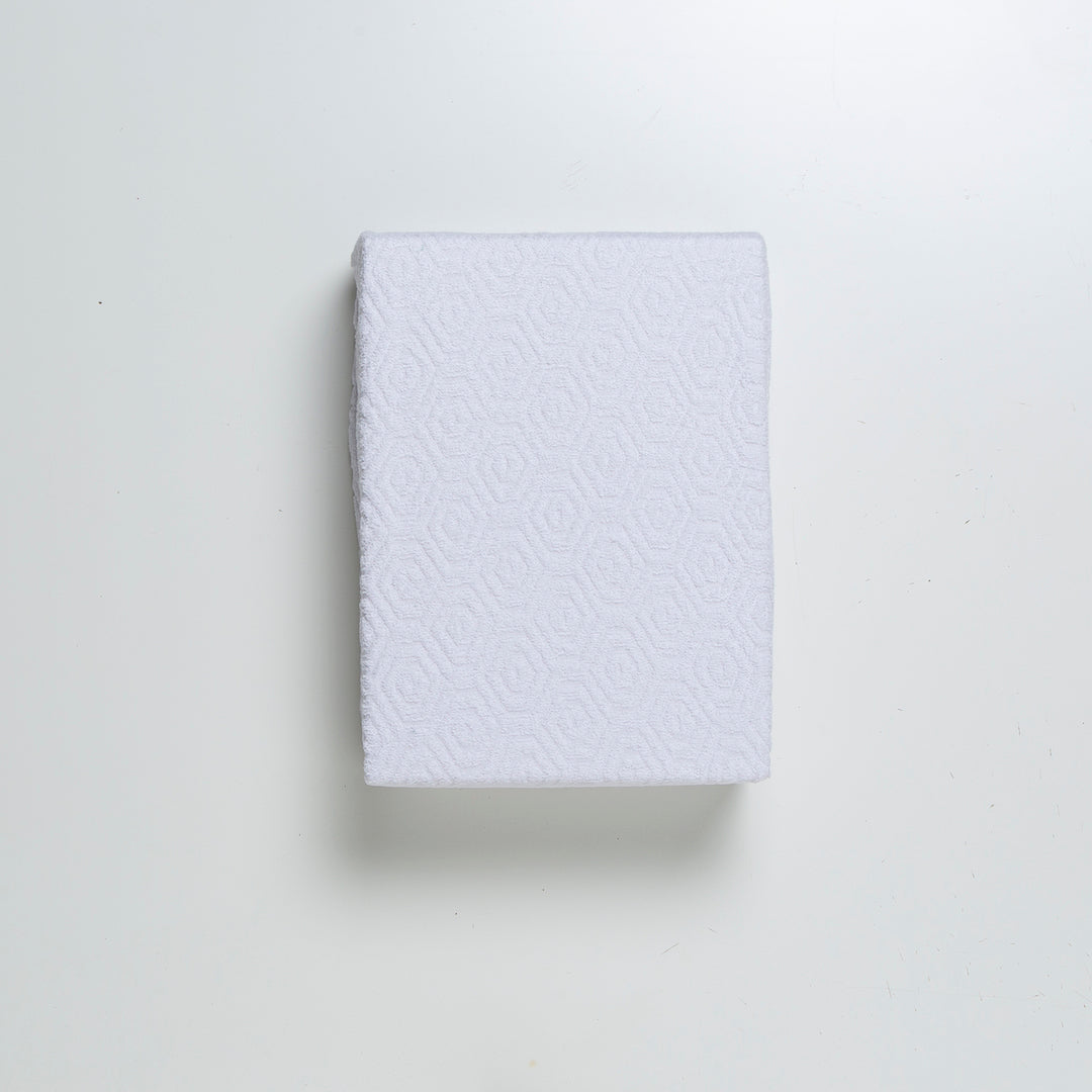 Coprimaterasso in Spugna Jacquard con Angoli Disegno Esagoni